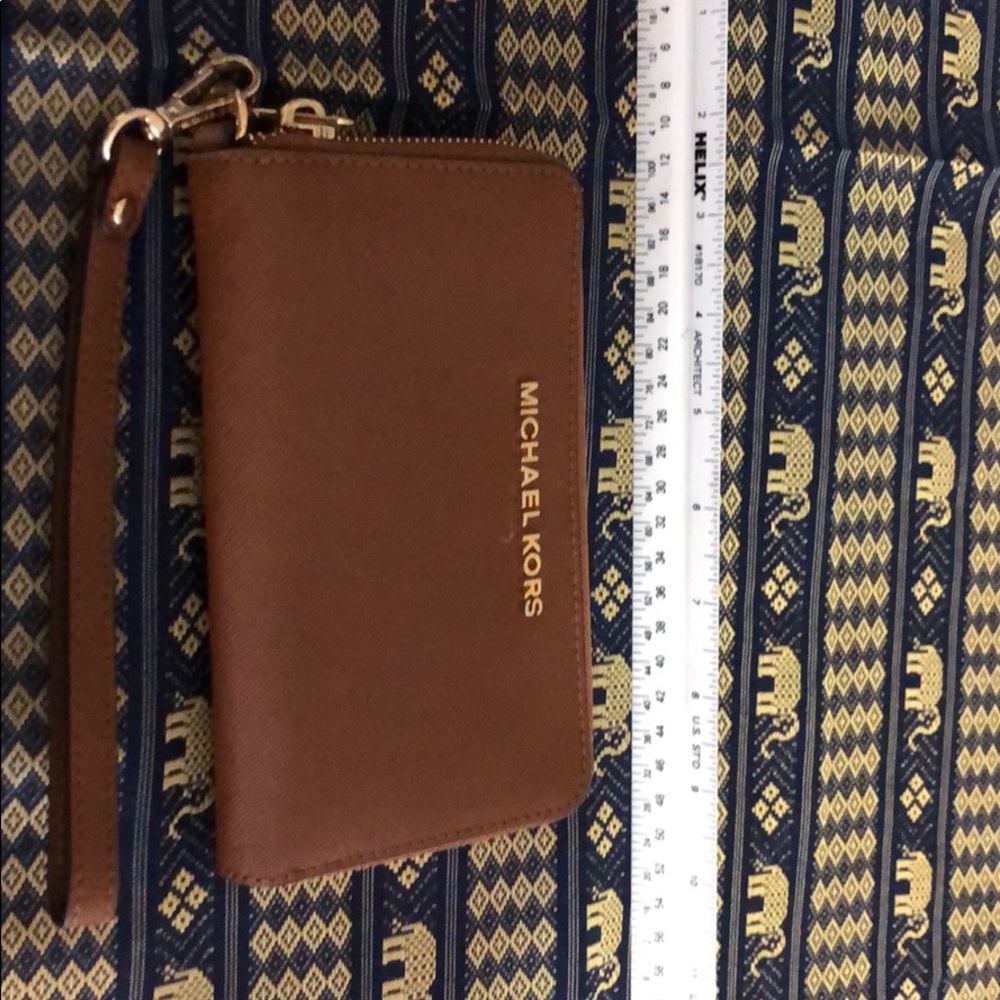 Wristlet/ billford